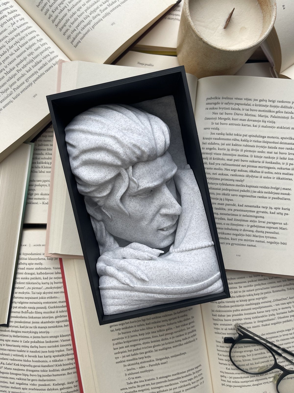 Booknook “Eternal Bite”