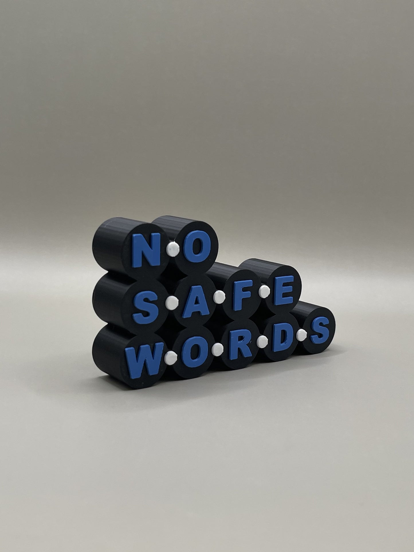 Decoration "No Safe Words"