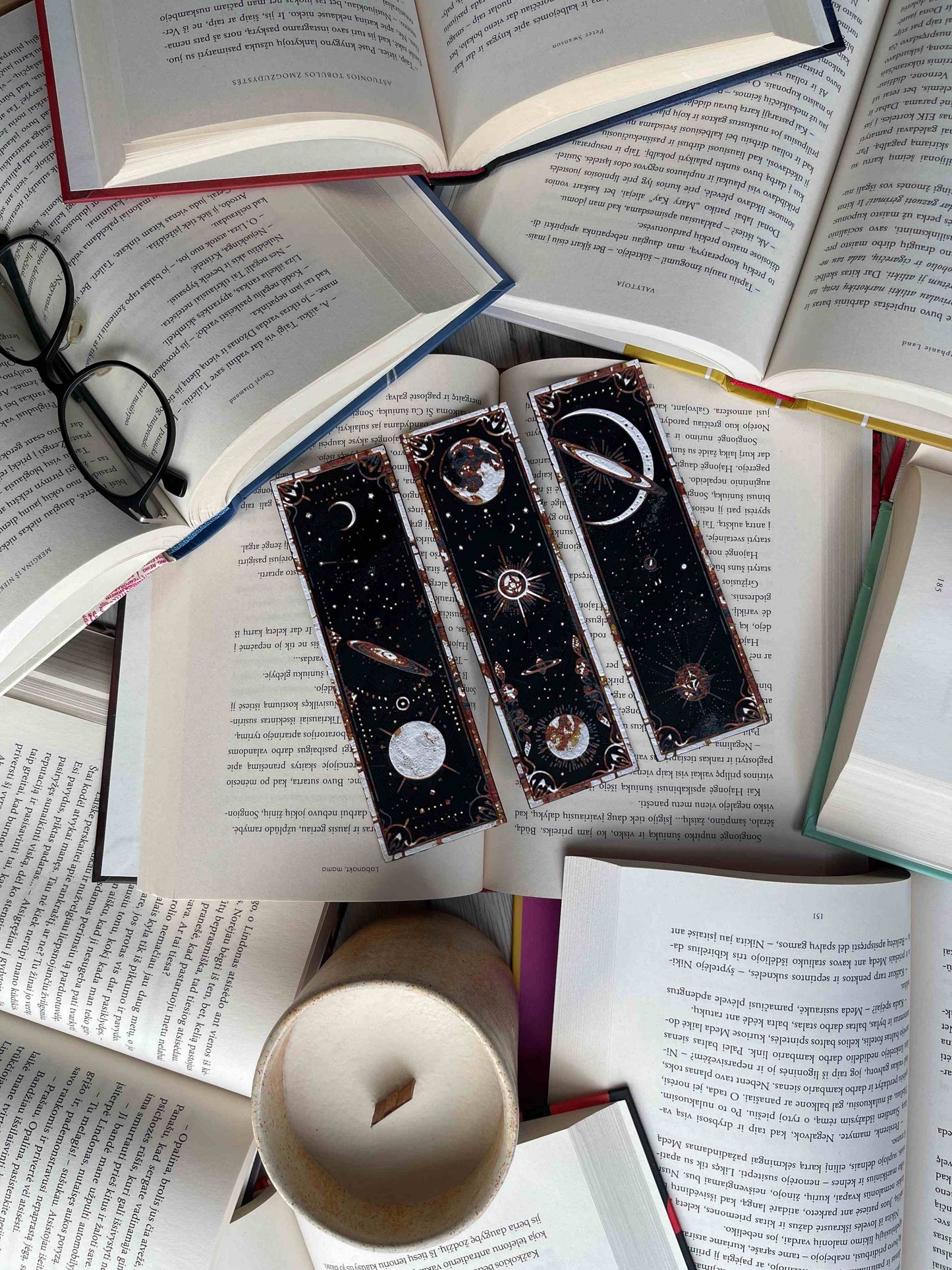 Bookmark "Galactic Wonders"