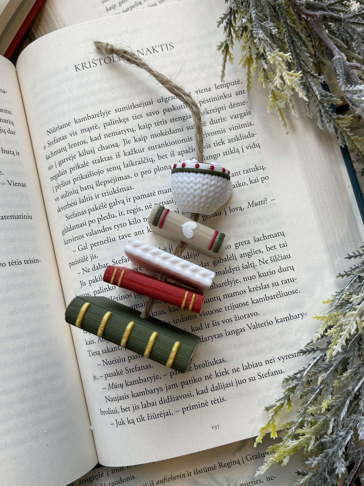 Book Lover’s Christmas Ornament – Cozy Cup & Books