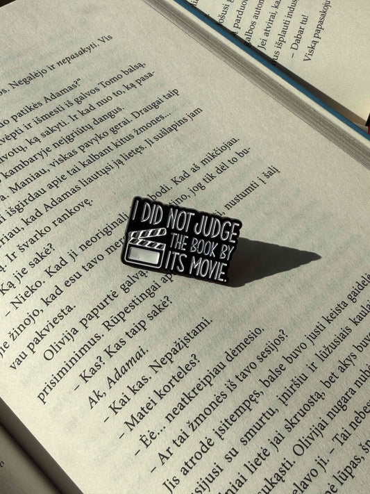 Pins "I did not judge the book by its movie"