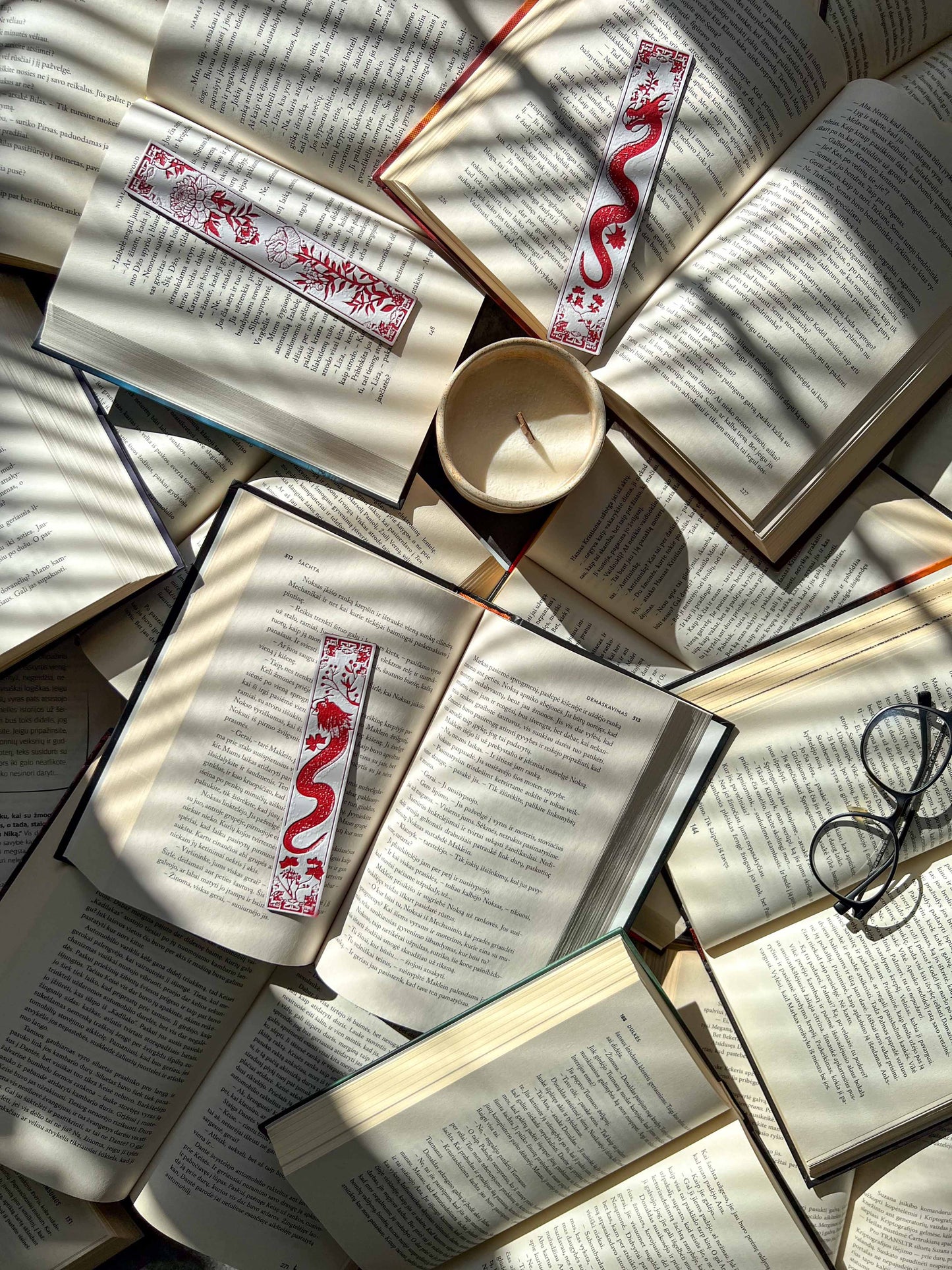 Bookmark "Blossom Guardians"