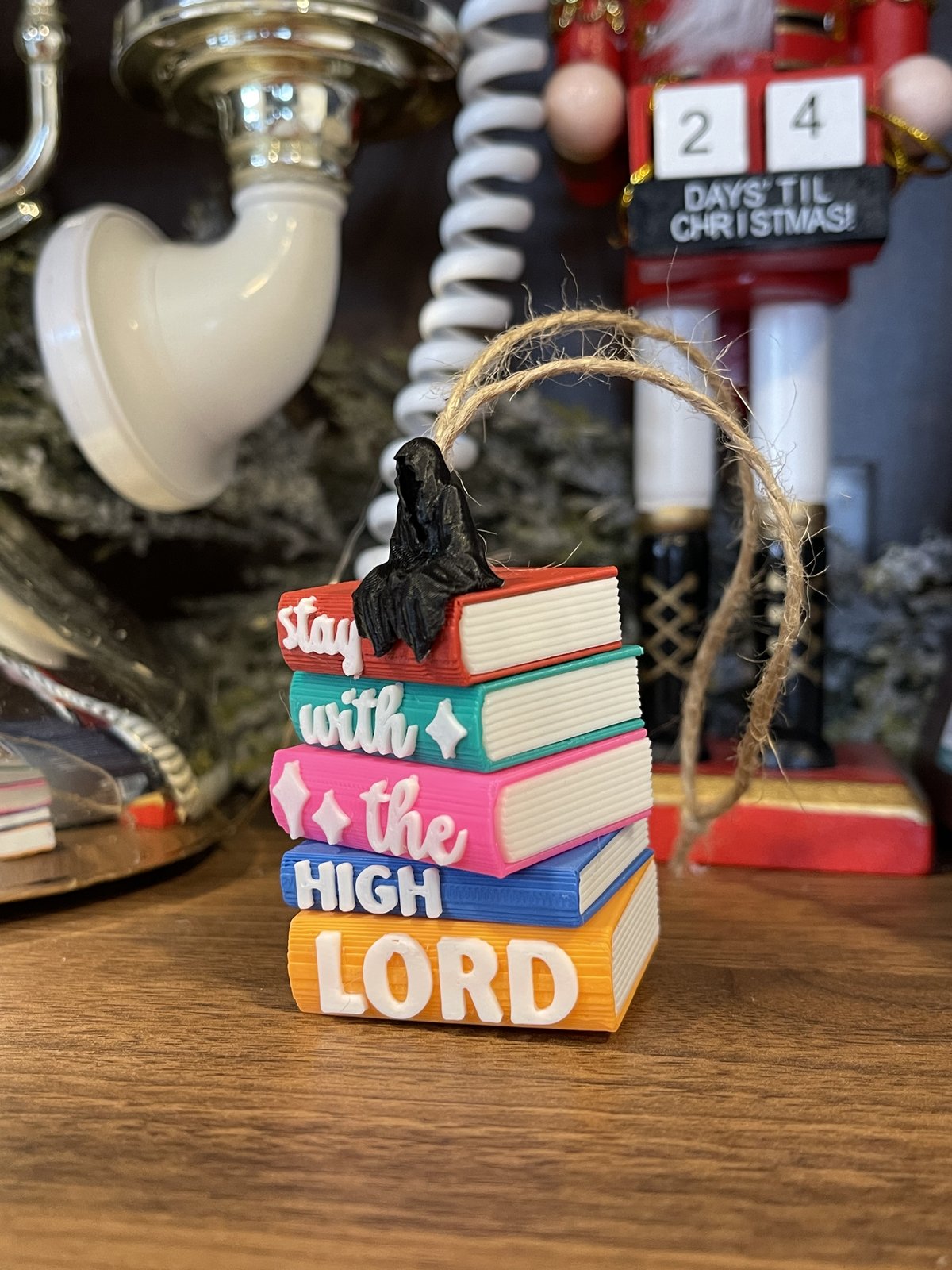 Bookish Christmas Ornament "Stay With The High Lord"