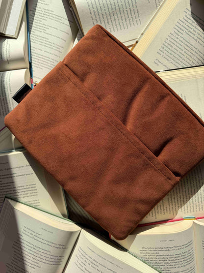Book Sleeve „Autumn Chapters“ + 2 Bookmarks (For Free)