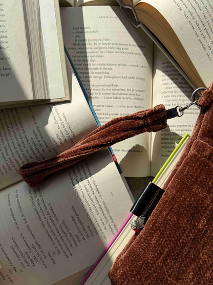 Book Sleeve „Golden Hour“ + 2 Bookmarks (For Free)