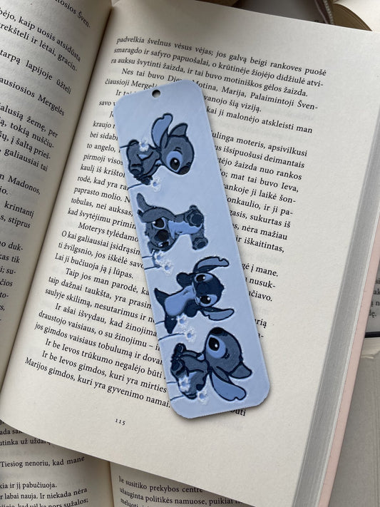Bookmark “Stitch”