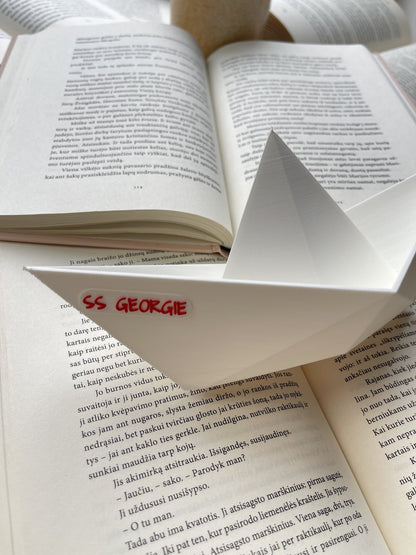 Bookshelf Decor “Paper Boat”