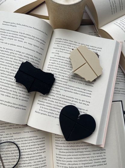 Bookshelf Signs – Romance Collection