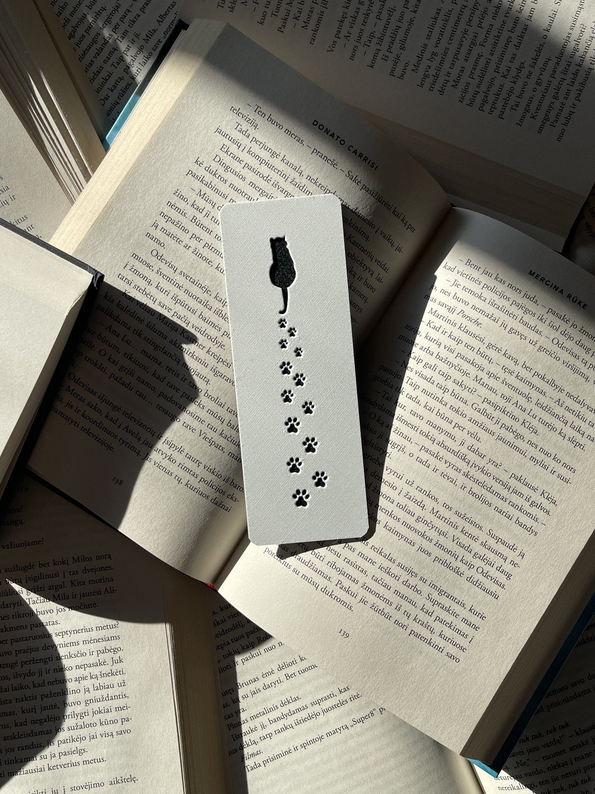 Bookmark “Cat Paw Prints”