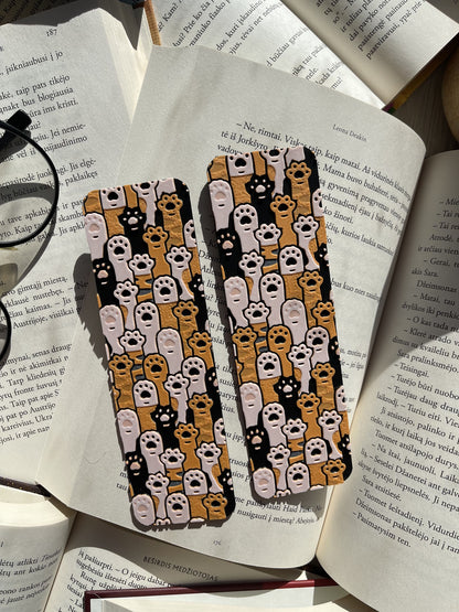 Bookmark "Paws"