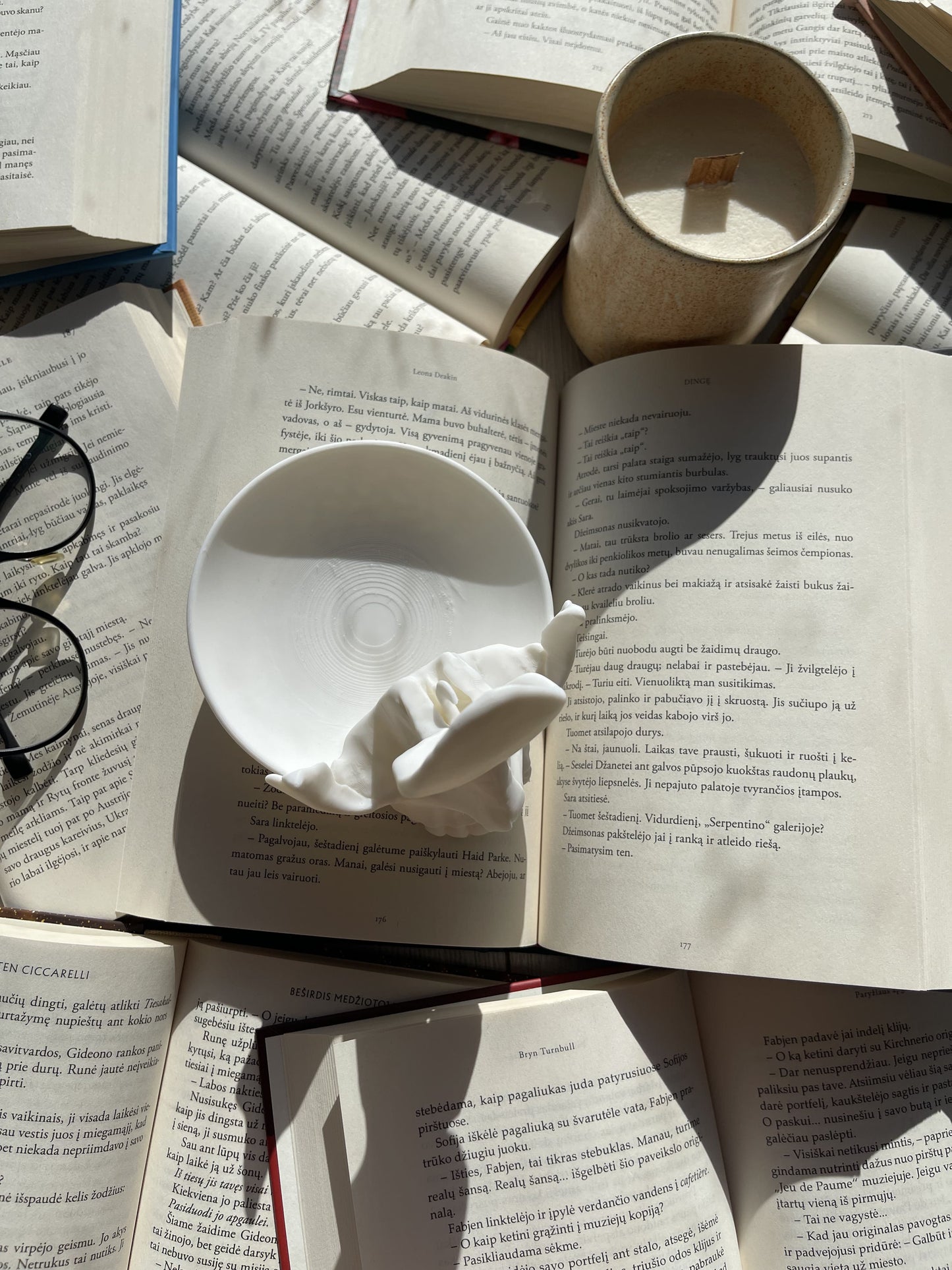 Skeleton Glasses Holder