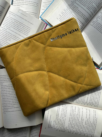Golden Hour Pages + 2 bookmarks (for free)