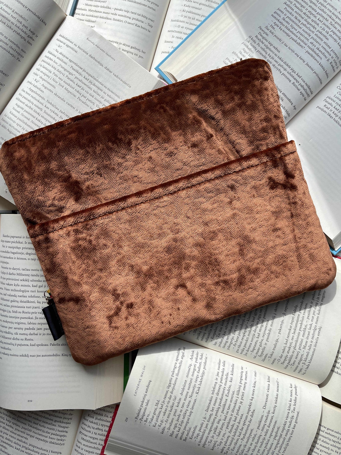 Chestnut Story + 2 bookmarks (for free)