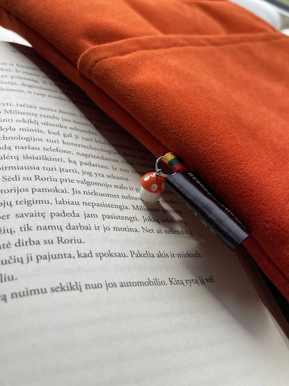 Ember Chapter + 2 bookmarks (for free)