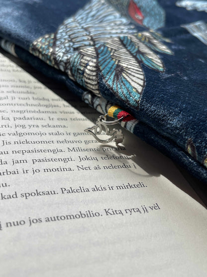 Moonlit Flight + 2 bookmarks (for free)