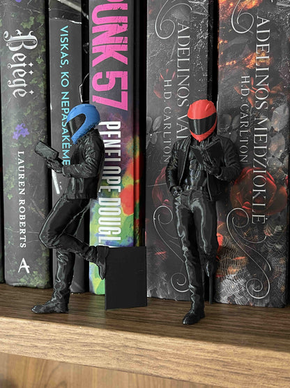 Bookshelf Insert “Lights Out”