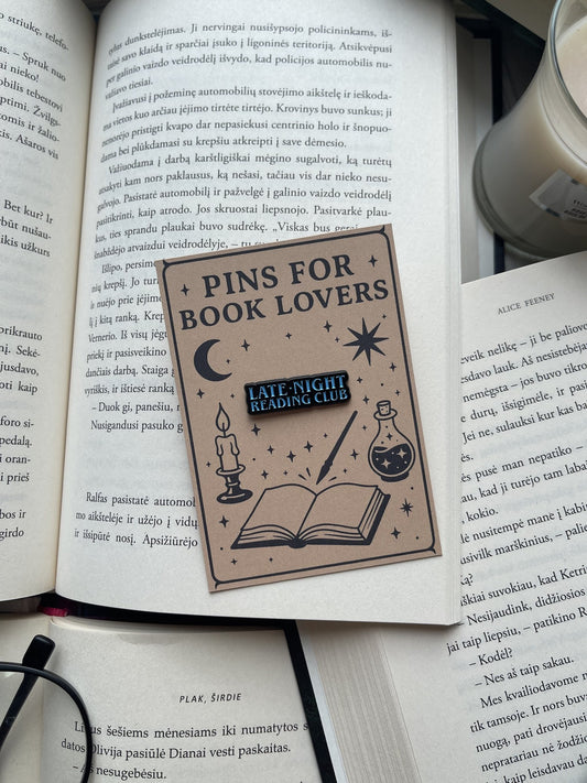 Pins "Late night reading club"