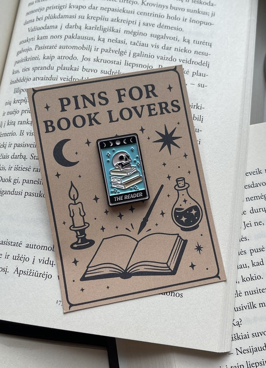Pins "Tarot The Reader"