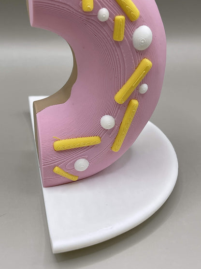 “Donut” Bookend – Minor Defect