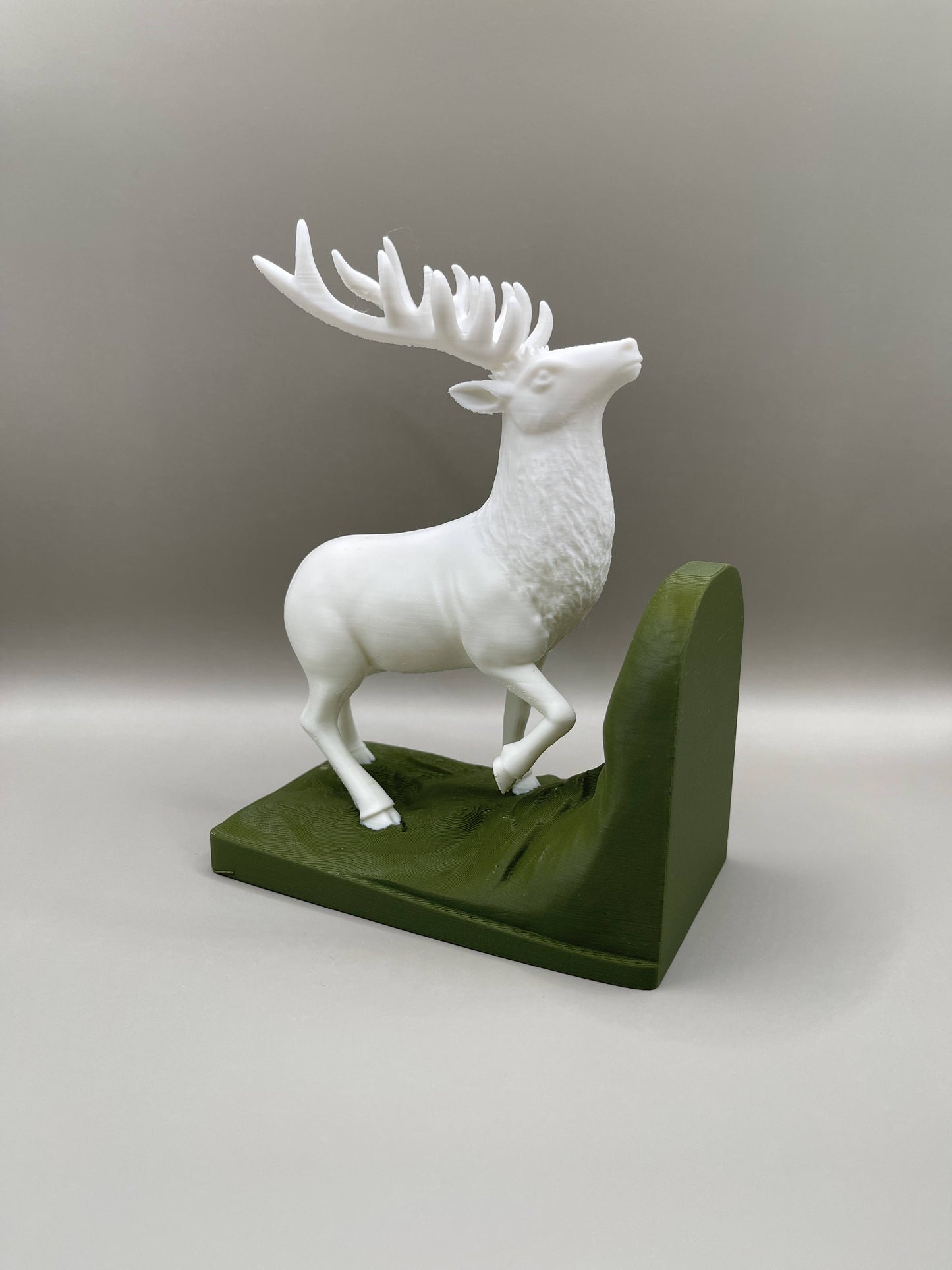 Custom Deer Bookend – Minor Defect (Paint Imperfection)