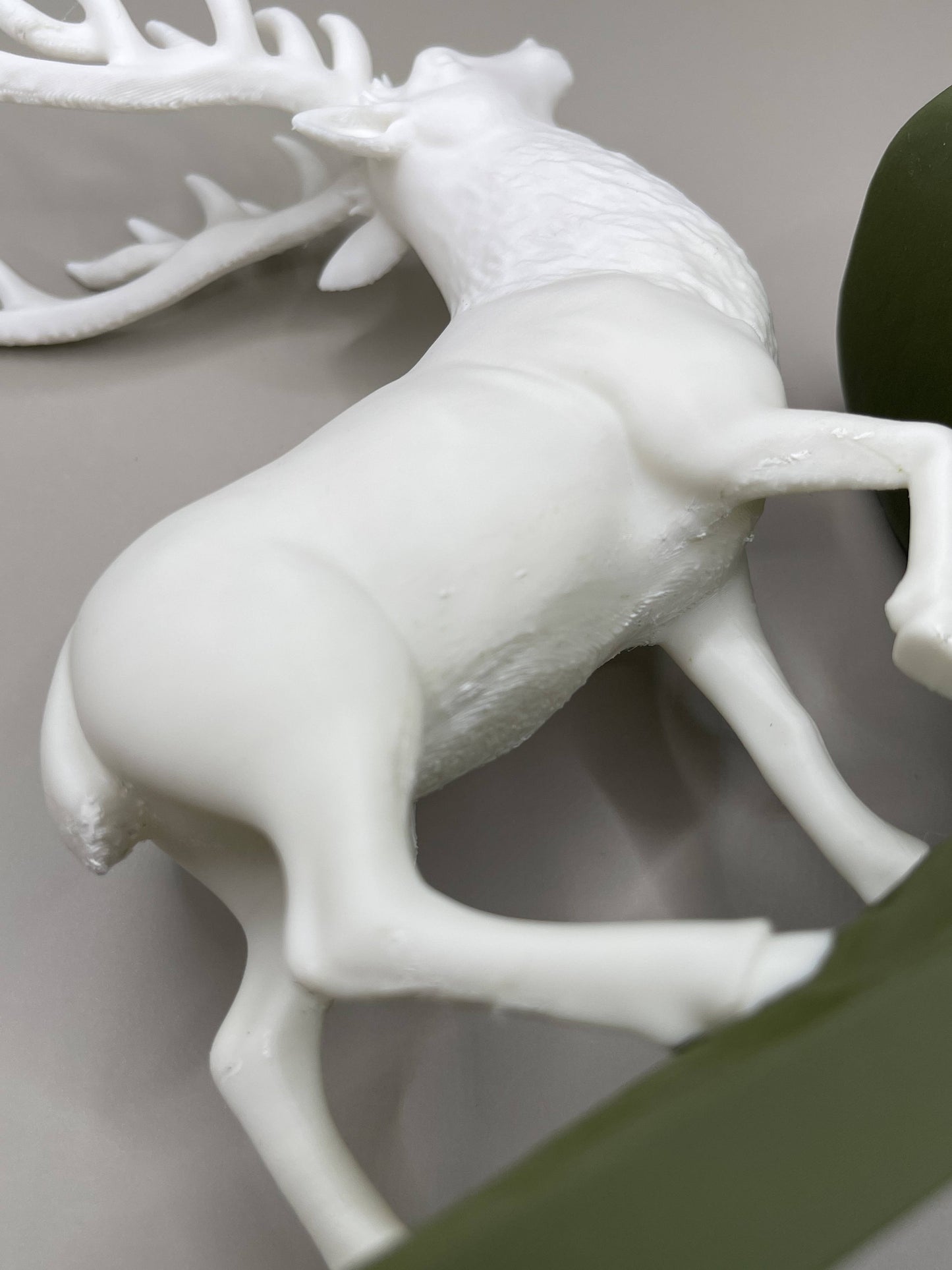 Custom Deer Bookend – Minor Defect (Paint Imperfection)