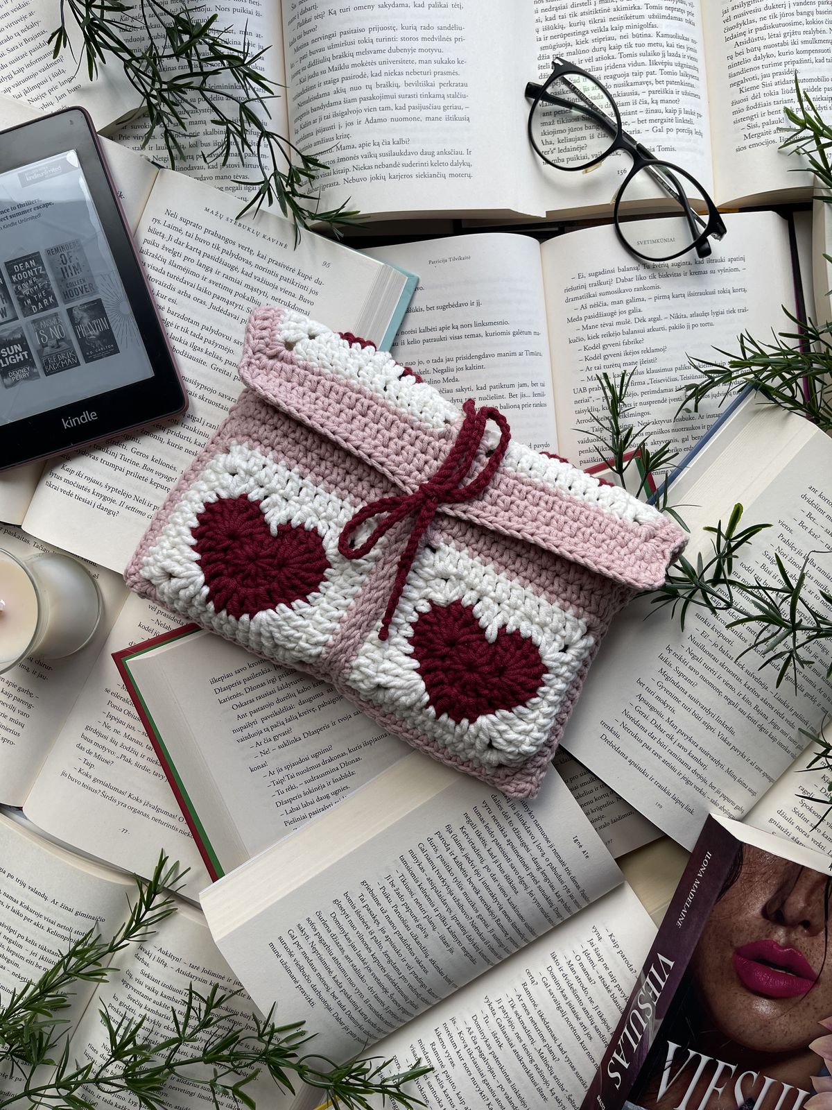 Crochet Sleeve "Hearts"