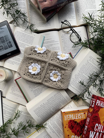 Crochet Sleeve "Daisy"