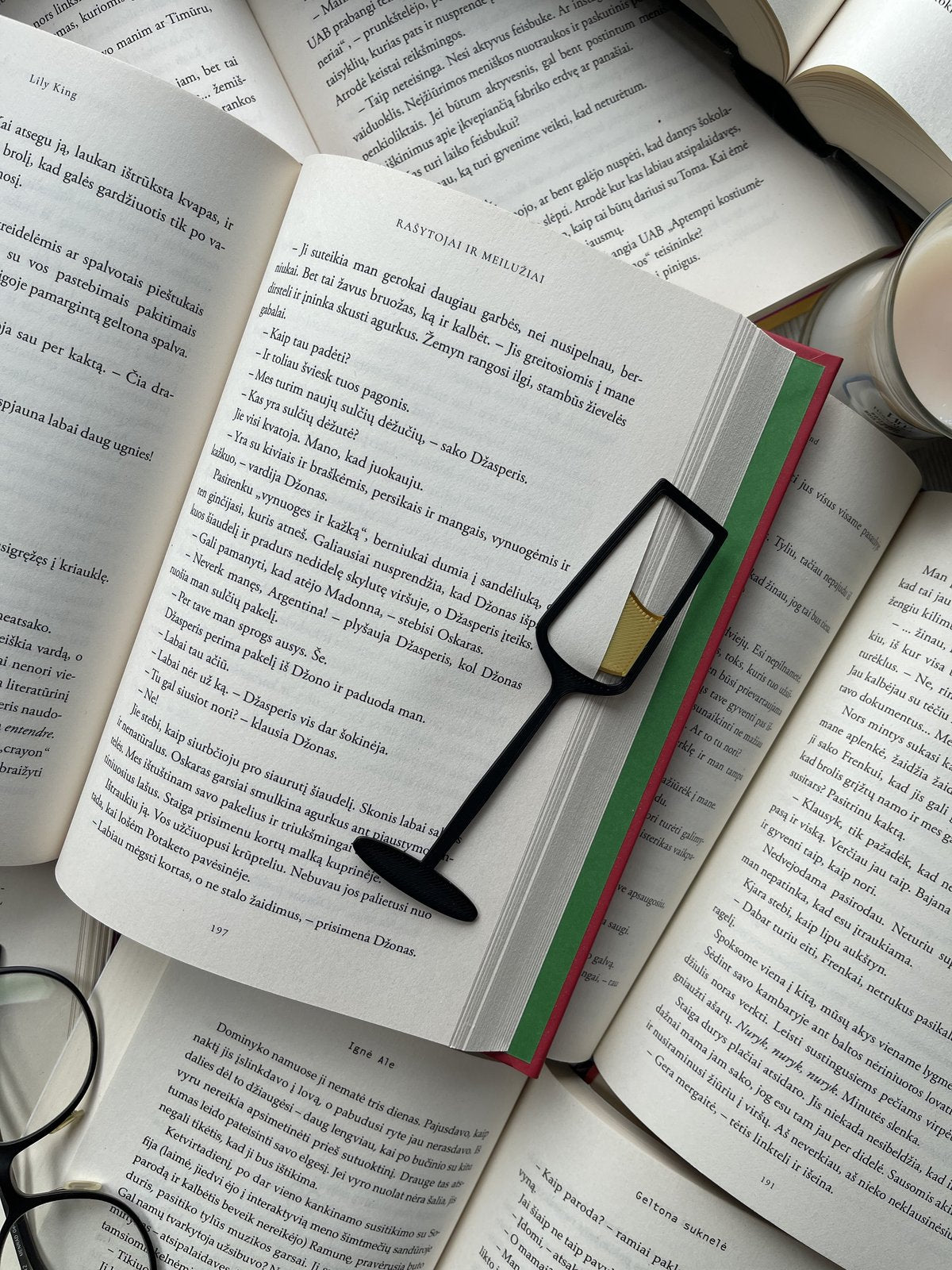 Bookmark "Champagne"