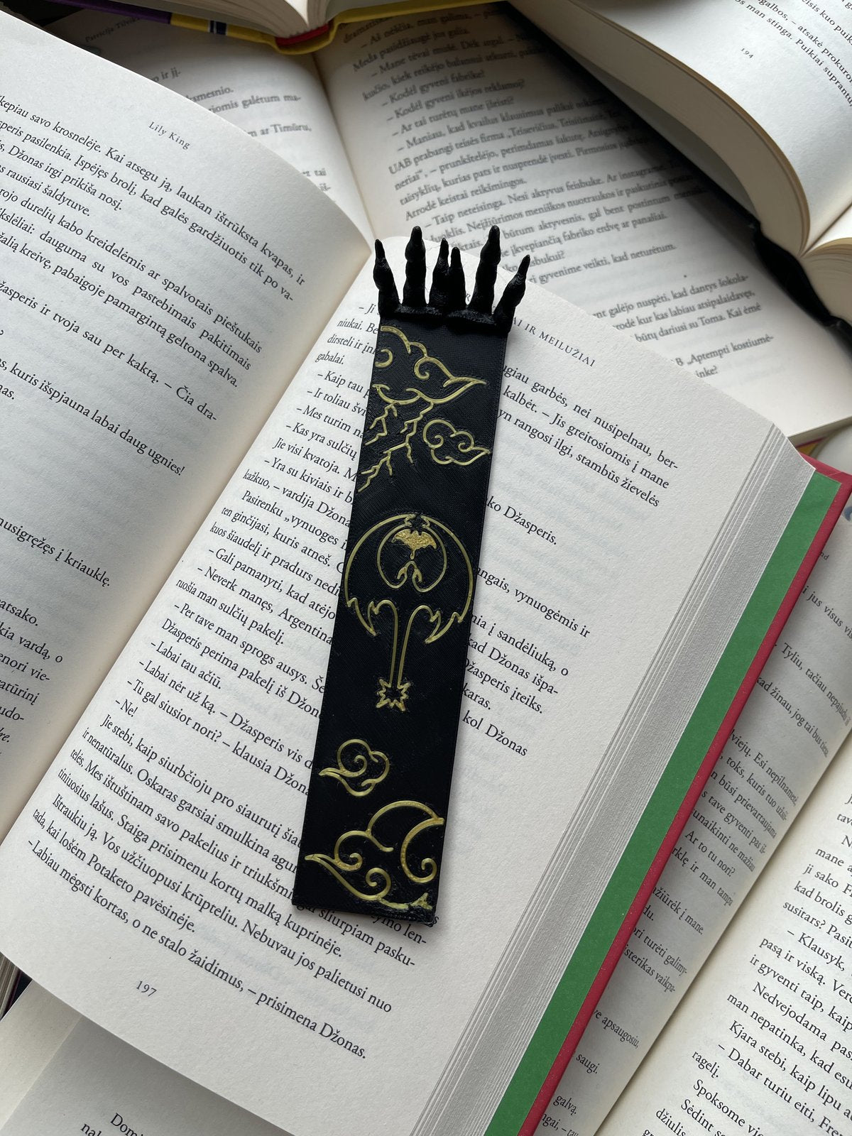 Bookmark "Dragon Claw"