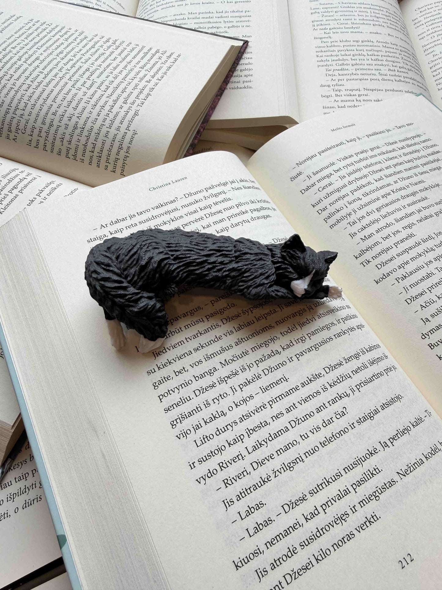 Decoration “Sleeping Cat”
