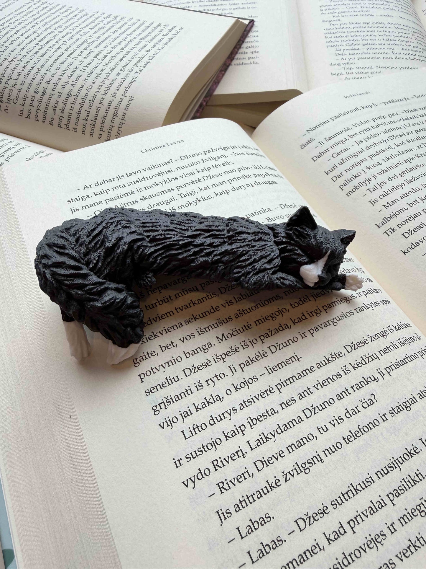 Decoration “Sleeping Cat”