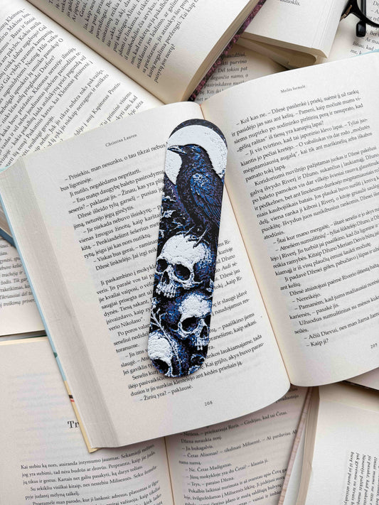 Bookmark "Raven & Skulls"
