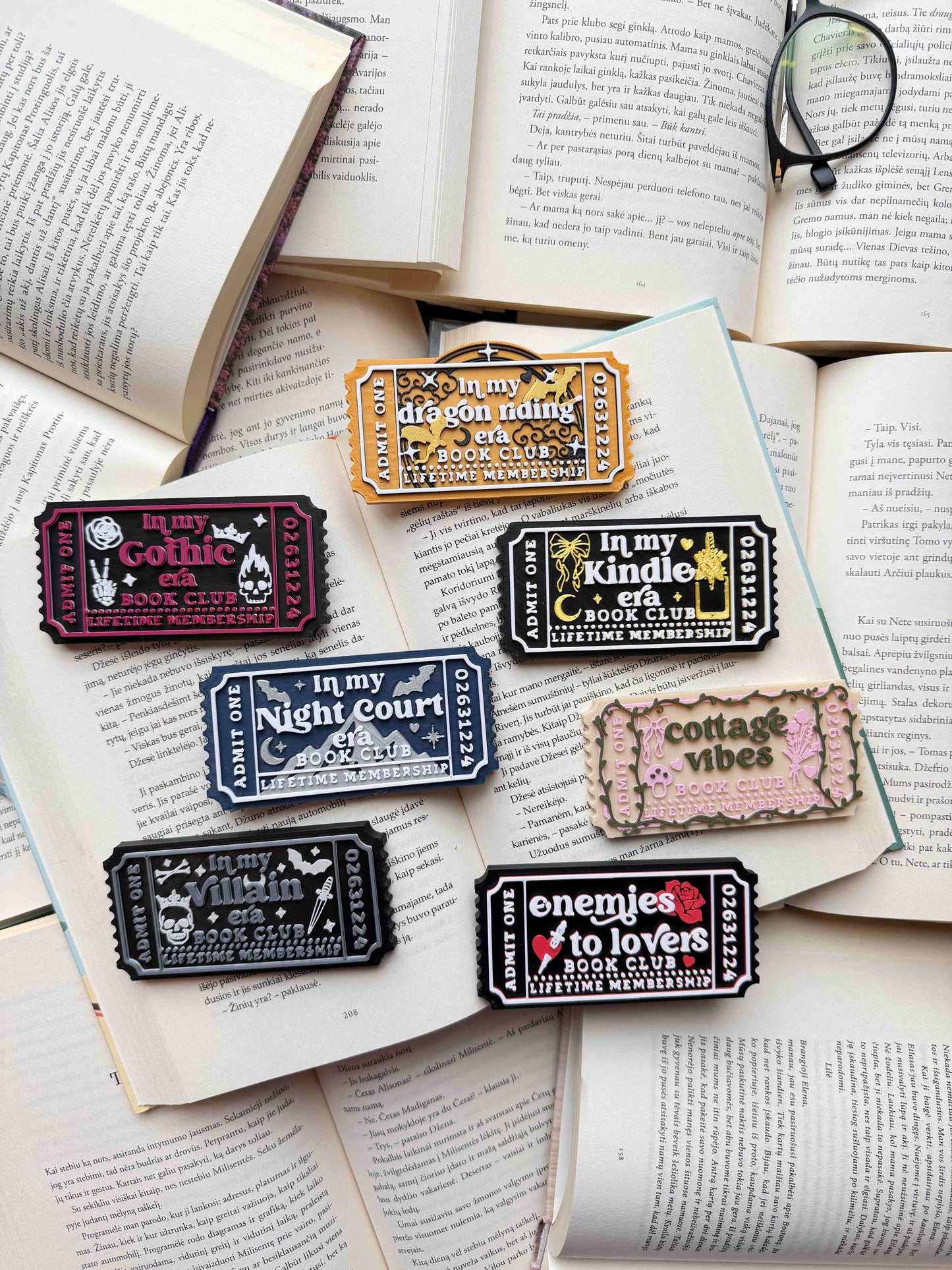 Readers Ticket Decoration
