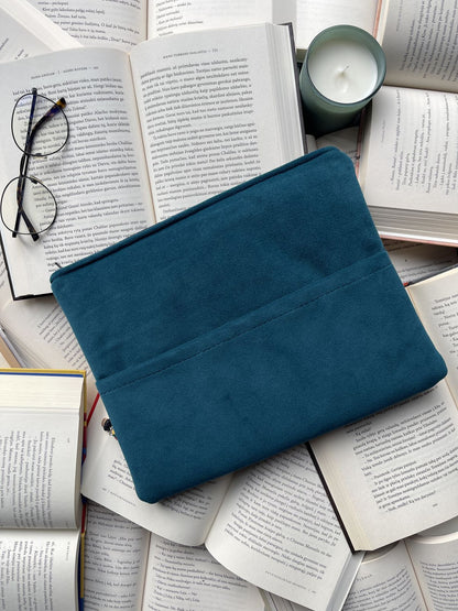 Book sleeves + 2 bookmarks (for free)
