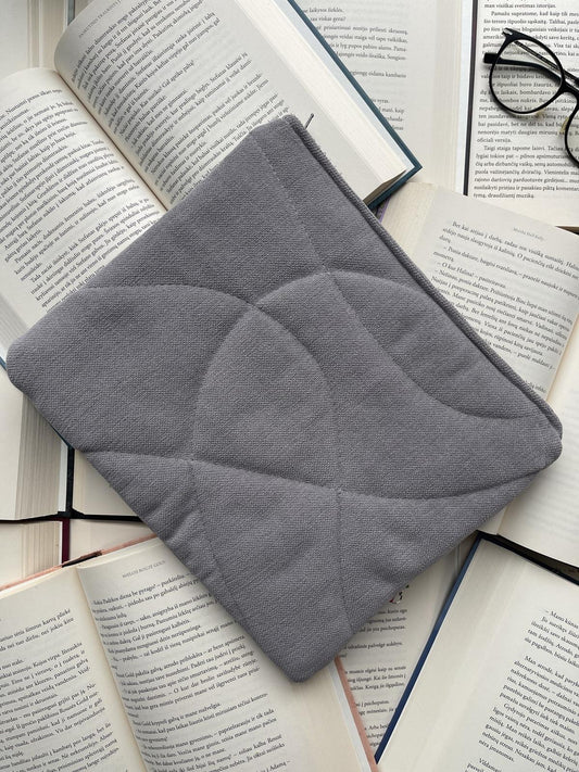 Silent Chapters + 2 bookmarks (for free)