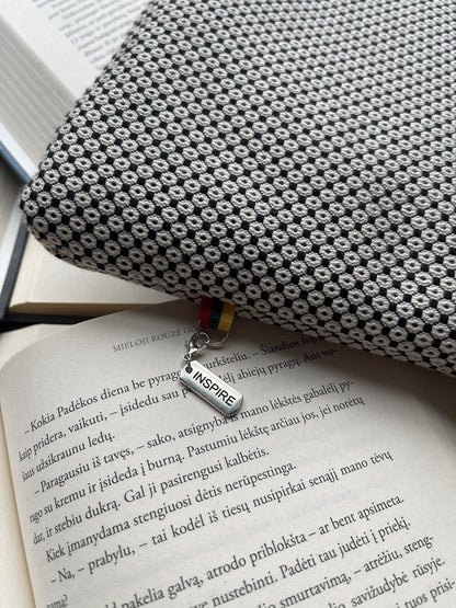 Ink & Paper + 2 bookmarks (for free)