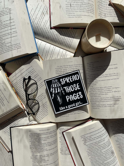 Dekoracija "Spread Those Pages"